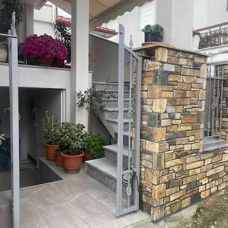 Lovely In Litoxoro * 里托楚伦